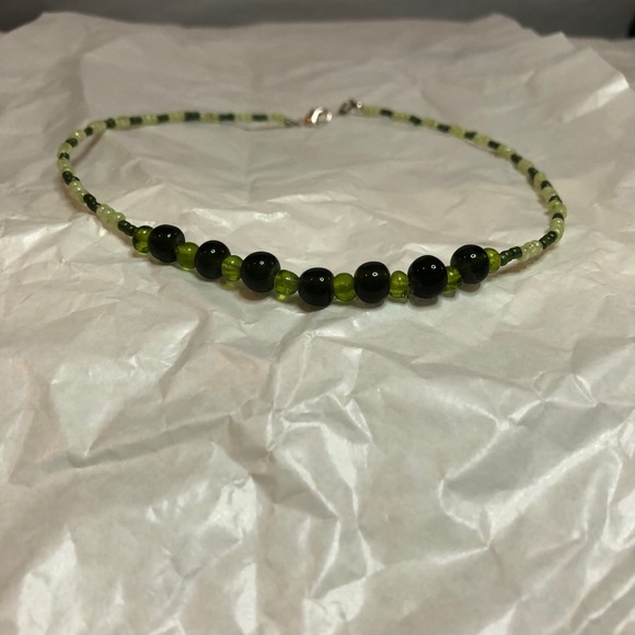 Two green beaded chokers - Picture 4 of 7